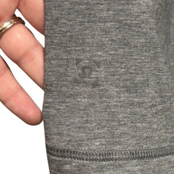 Lululemon Basic Men's Everyday Comfortable Pima Cotton T-Shirt Gray Size Medium - Picture 3 of 4
